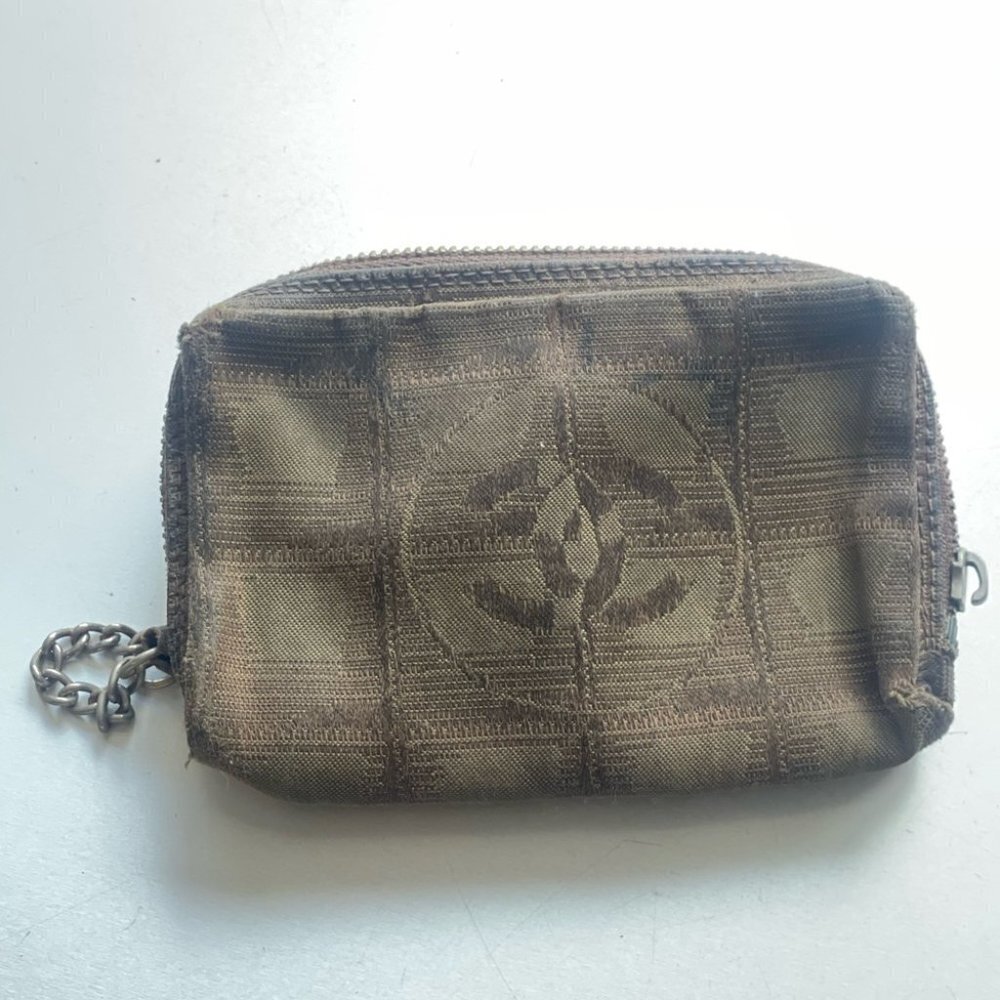 Chanel Coin Purse - Picture 3 of 3
